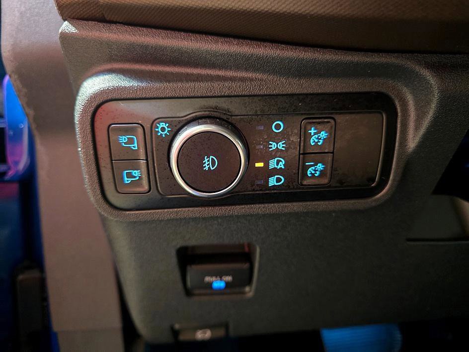 Used 2023 Ford Bronco Outer Banks image 12