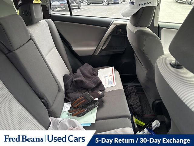 Used 2015 Toyota RAV4 LE image 13