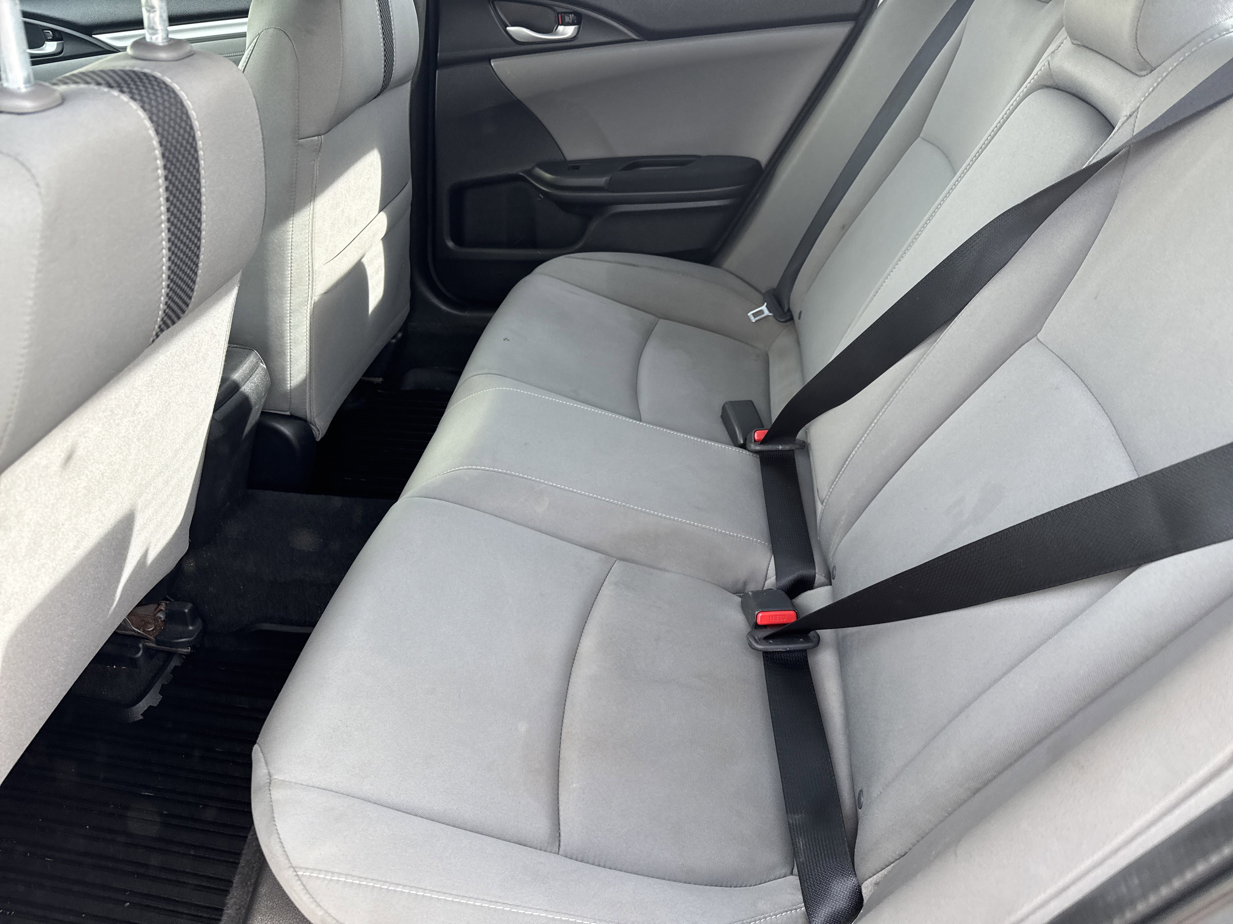 Used 2020 Honda Civic EX image 11