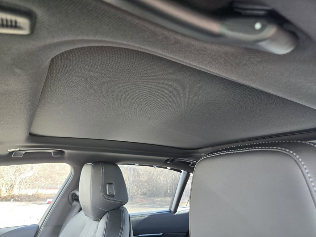 Certified 2025 BMW 530i xDrive w/ Executive Package image 28