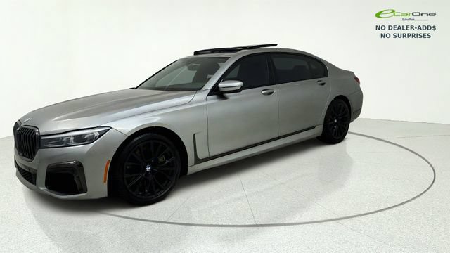 Used 2022 BMW 750i xDrive w/ M Sport Package AWD/4WD image 3