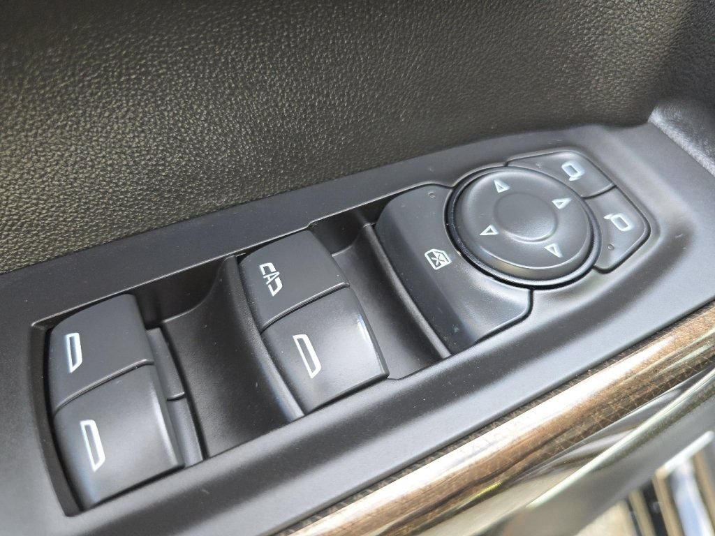 Used 2021 Chevrolet Silverado 1500 LT Trail Boss w/ Convenience Package II AWD/4WD image 34