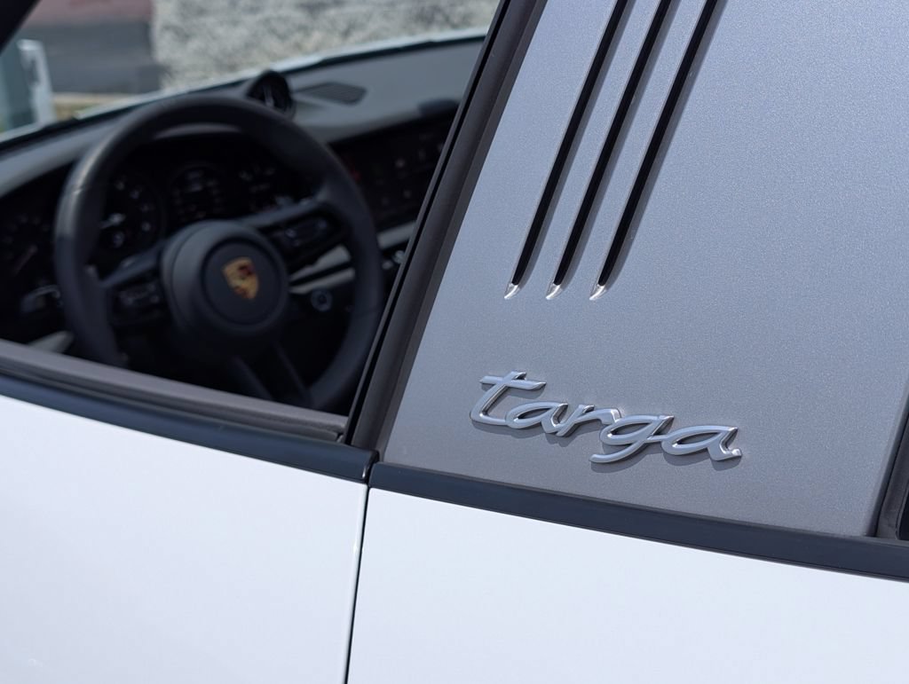 Certified 2024 Porsche 911 Targa 4S AWD/4WD image 31