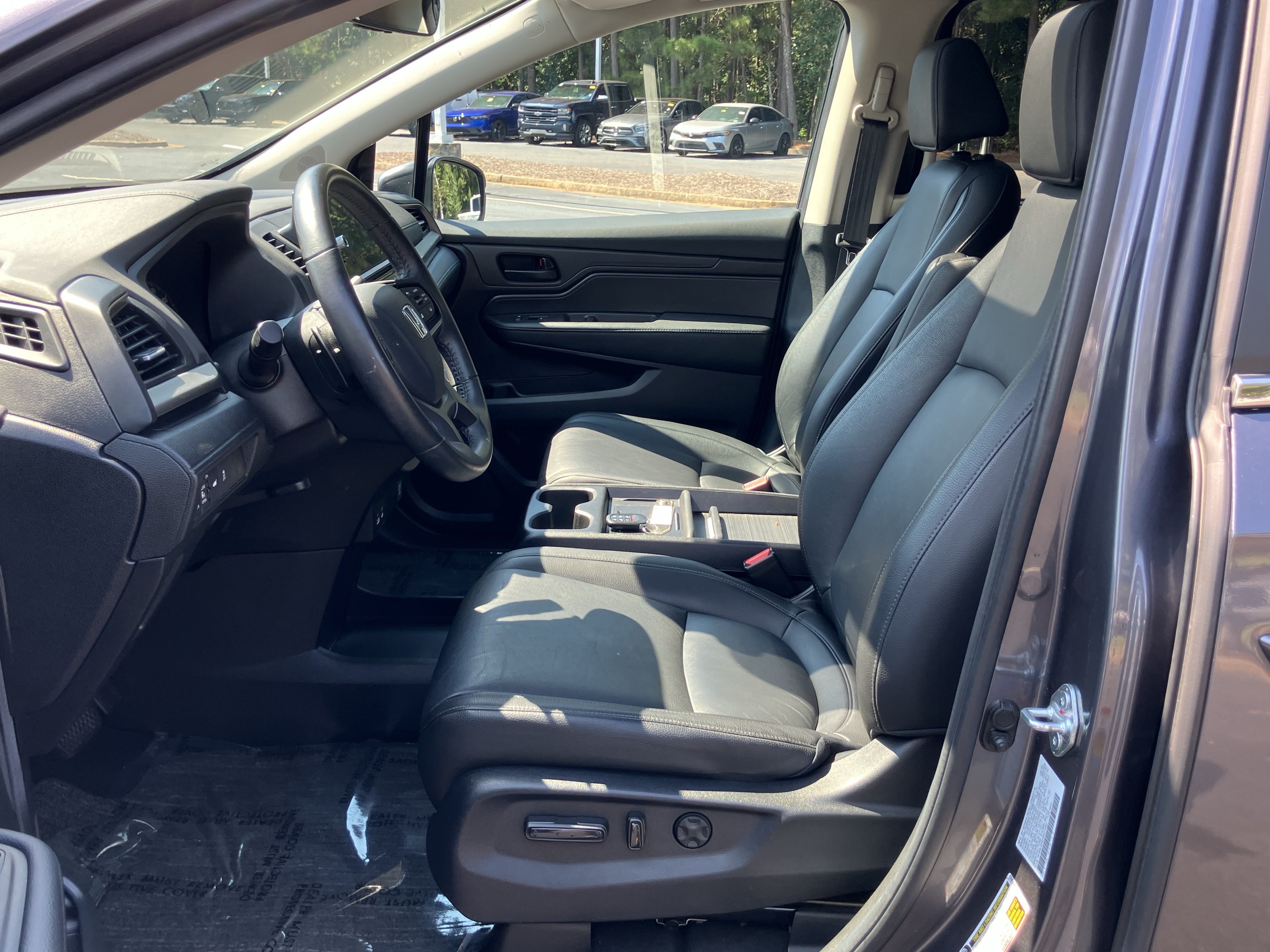 Used 2025 Honda Odyssey EX-L image 16