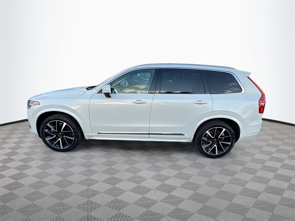 Used 2023 Volvo XC90 B5 Plus w/ Protection Package Premier image 9