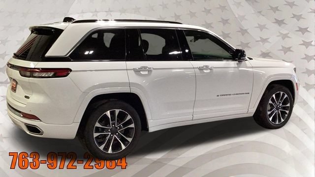 Used 2023 Jeep Grand Cherokee Overland w/ Luxury Tech Group IV AWD/4WD image 22
