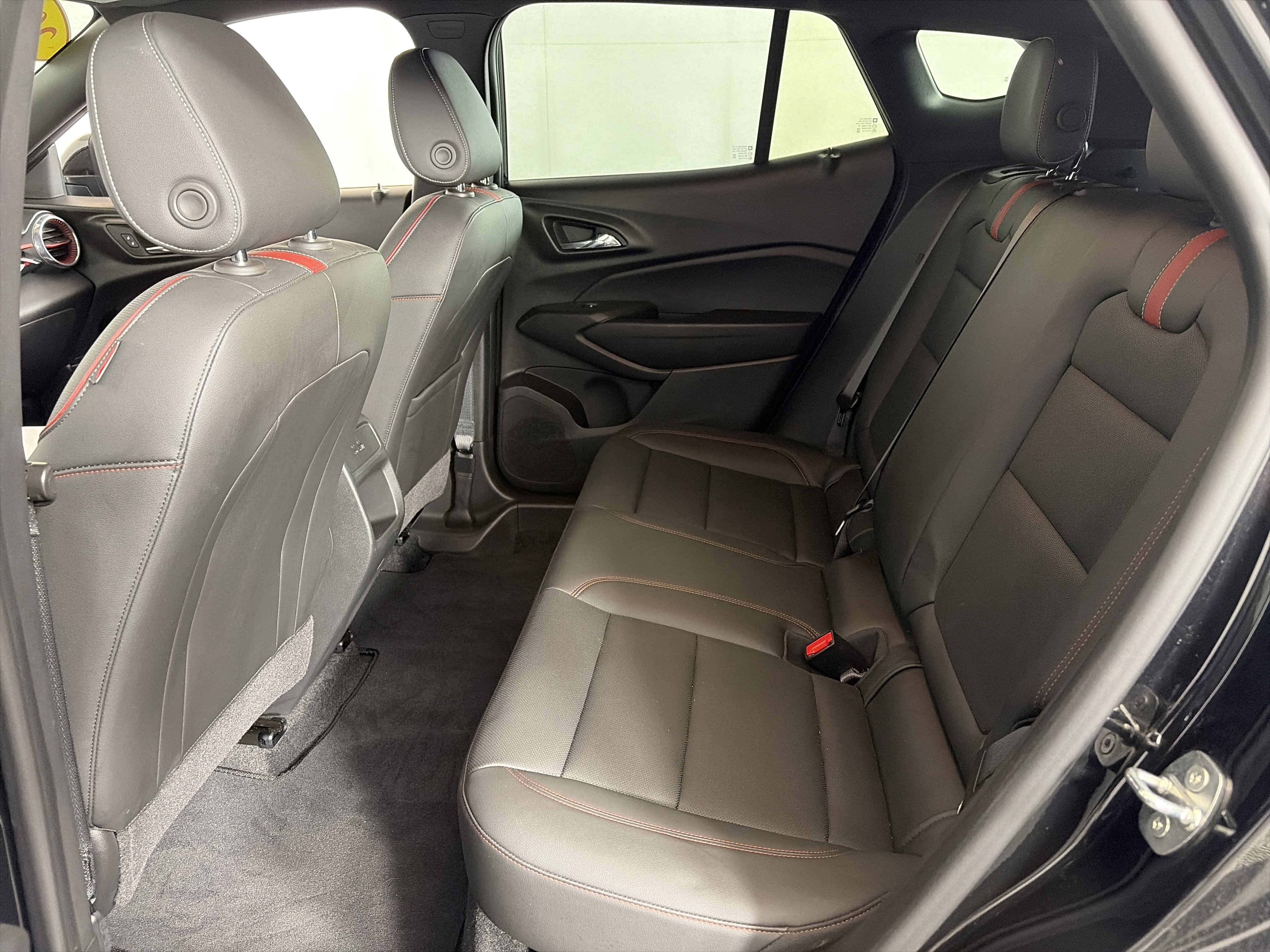 Used 2024 Chevrolet Trax RS image 7