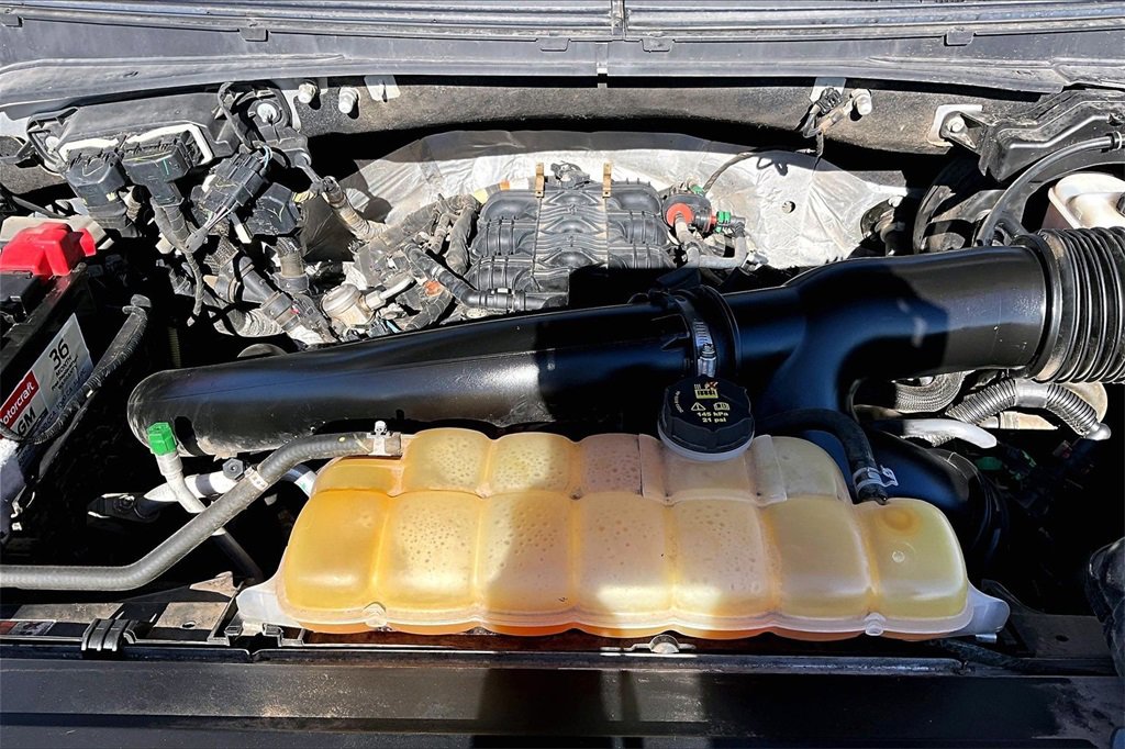 Used 2018 Ford Expedition Limited w/ Equipment Group 301A image 9