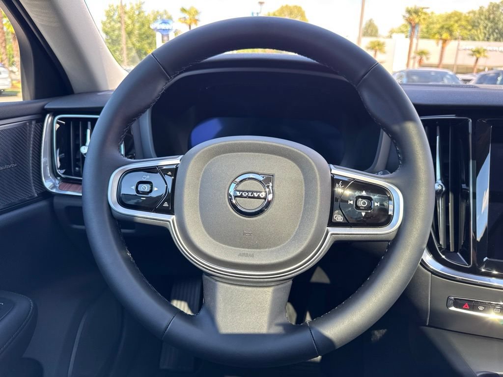 New 2026 Volvo V60 B5 Cross Country Plus w/ Climate Package AWD/4WD image 24
