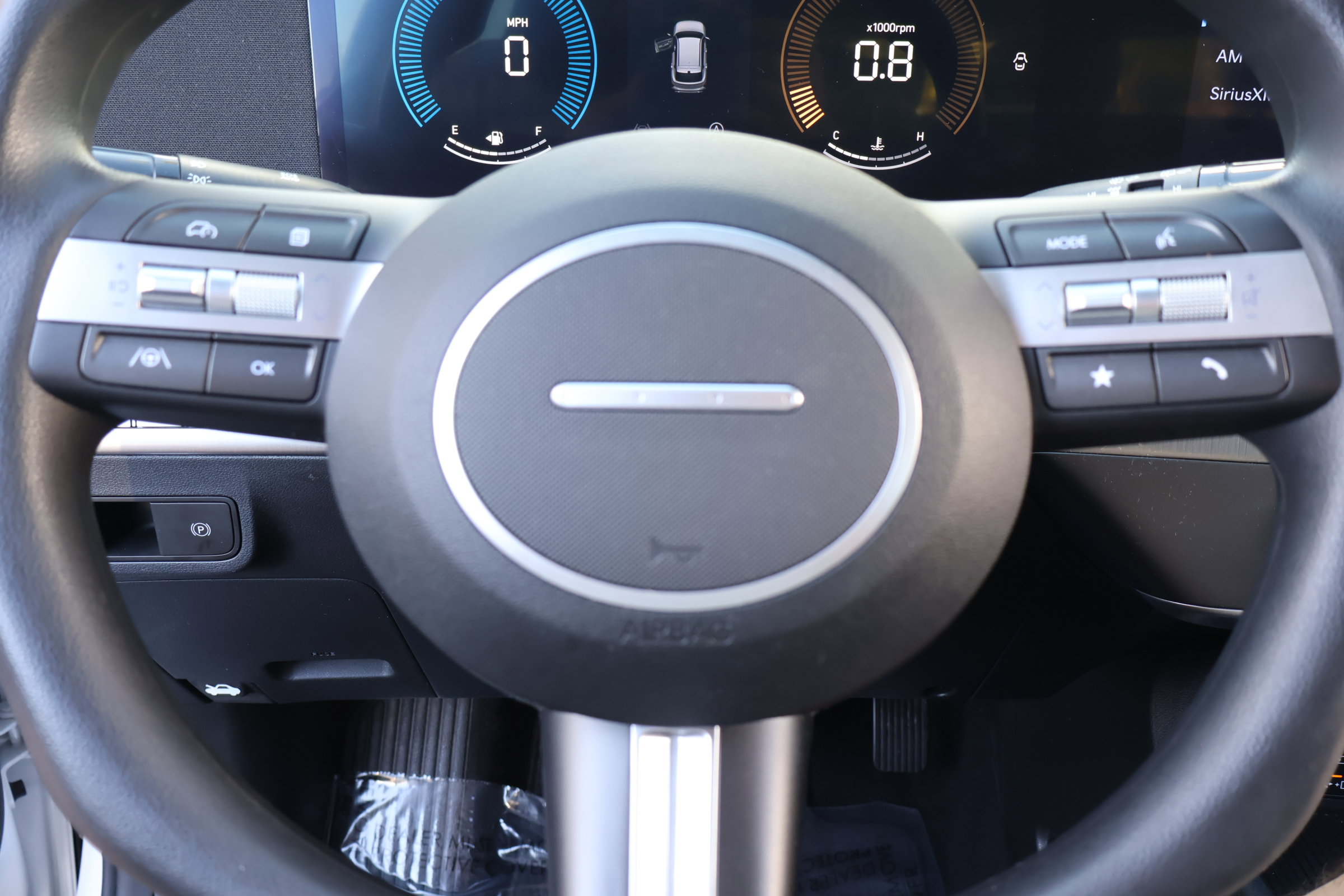 Used 2024 Hyundai Kona SE image 23