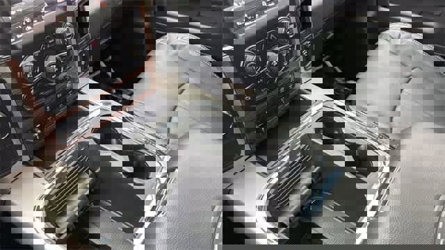 Used 2018 RAM 2500 Laramie w/ Convenience Group image 32