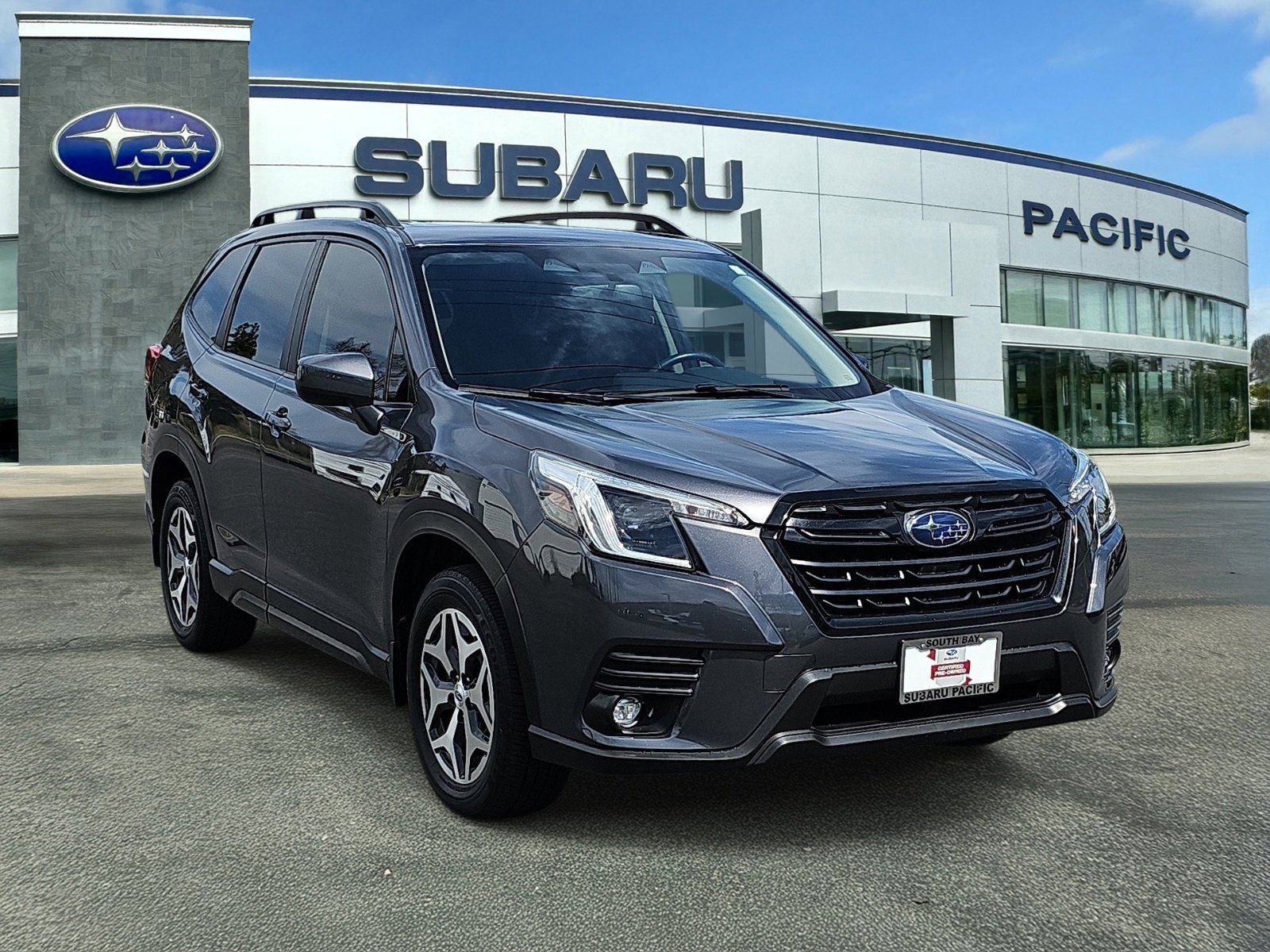 Certified 2024 Subaru Forester Premium image 1