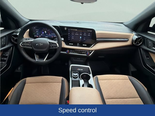 Used 2025 Chevrolet Equinox ACTIV w/ Safety and Technology Package AWD/4WD image 27