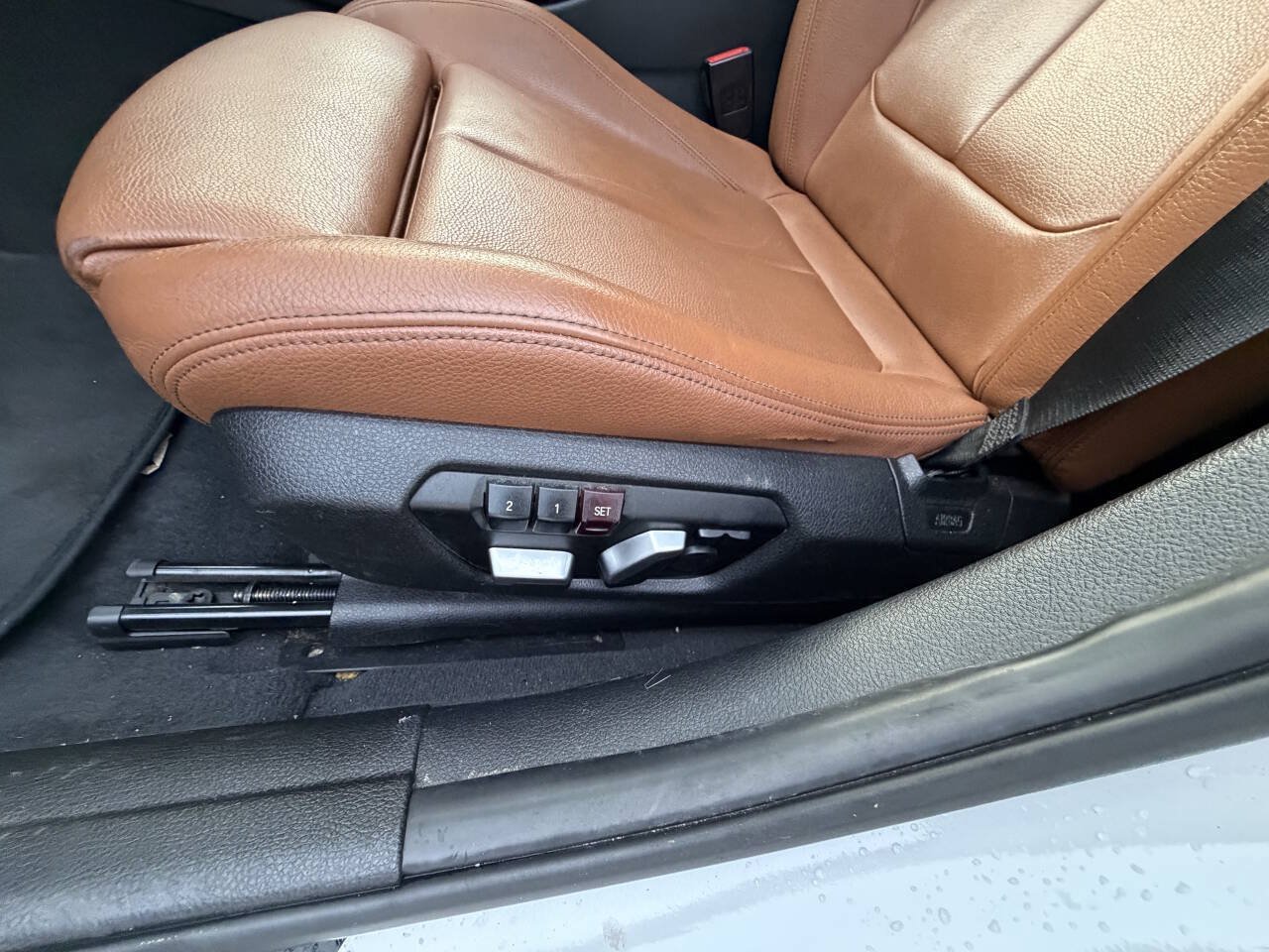 Used 2016 BMW 328i xDrive Sedan AWD/4WD image 16