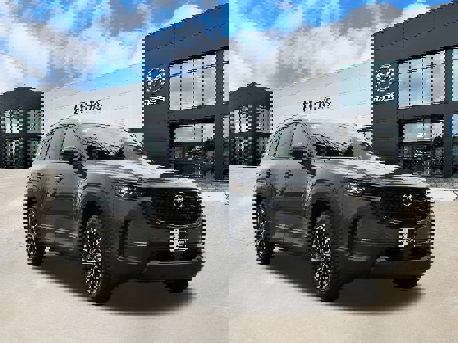 Certified 2025 MAZDA CX-50 2.5 Hybrid w/ Premium Plus Pkg image 4