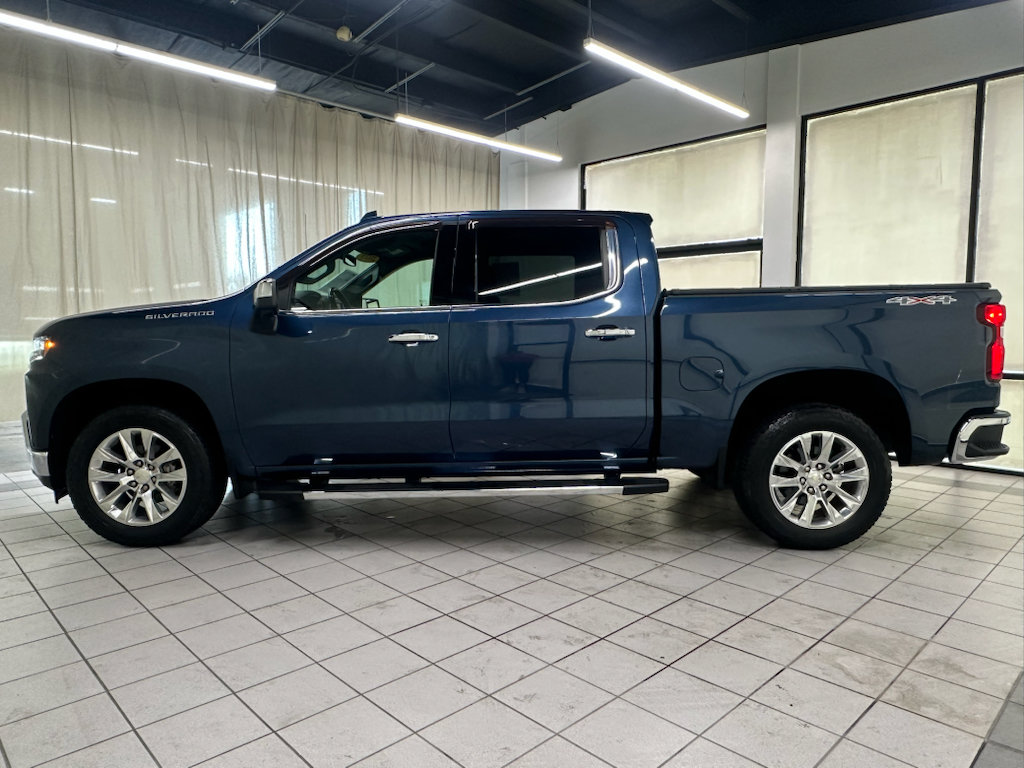 Used 2019 Chevrolet Silverado 1500 LTZ w/ LTZ Plus Package AWD/4WD image 8