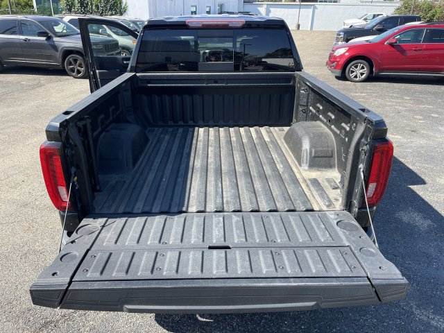 Used 2019 GMC Sierra 1500 SLT w/ SLT Premium Package AWD/4WD image 22