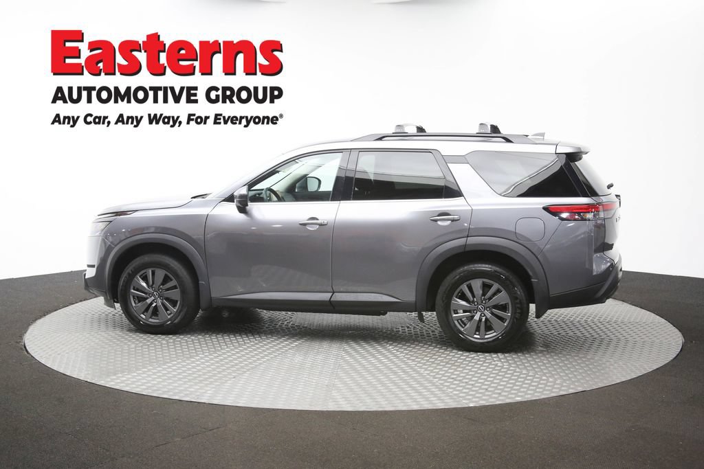 Used 2024 Nissan Pathfinder SV AWD/4WD image 59
