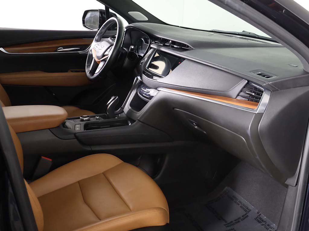 Used 2022 Cadillac XT5 Premium Luxury image 27