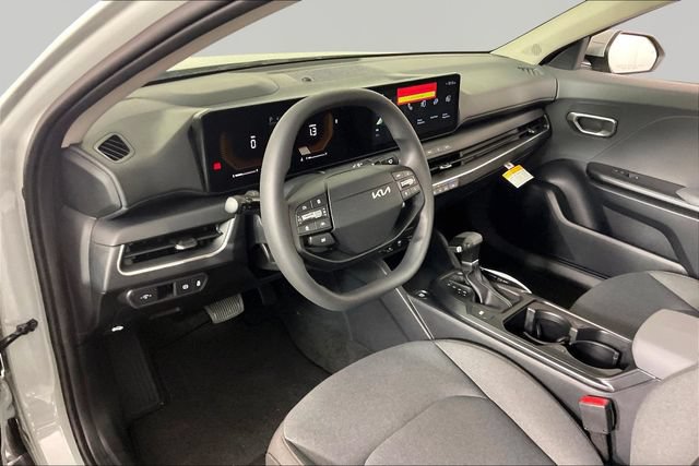 New 2026 Kia K4 FWD image 8
