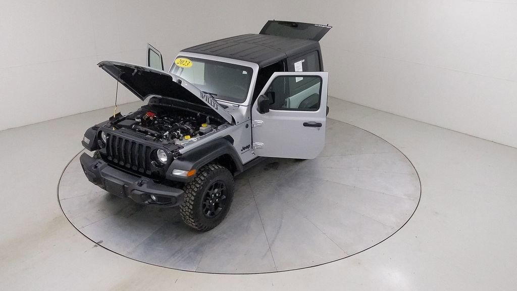Used 2023 Jeep Wrangler Willys image 38