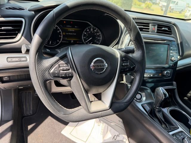 Used 2019 Nissan Maxima 3.5 SV w/ Floor Mat Group FWD image 14