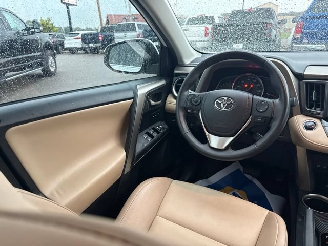 Used 2015 Toyota RAV4 Limited w/ Technology Package FWD image 18