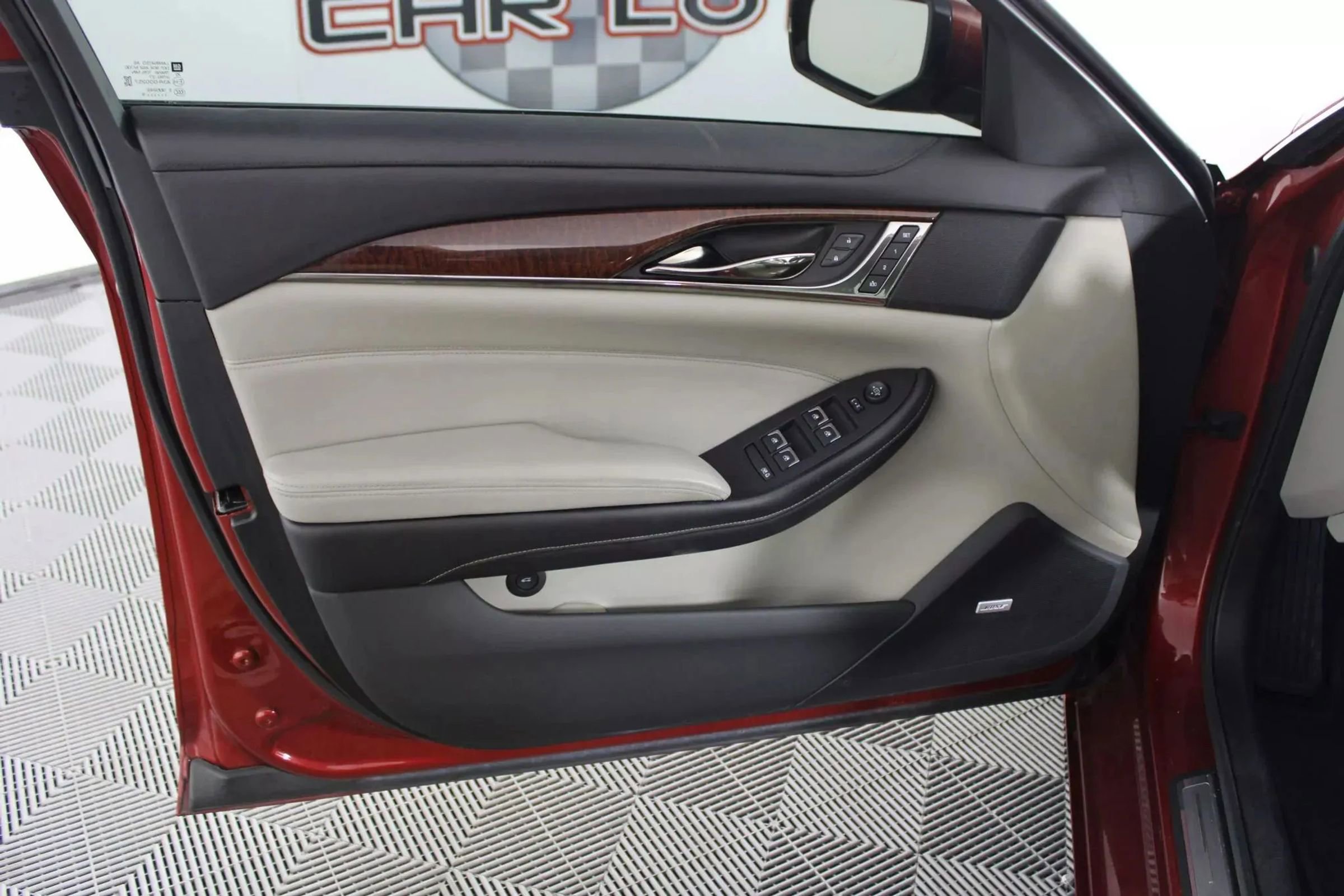 Used 2019 Cadillac CTS AWD Sedan image 38