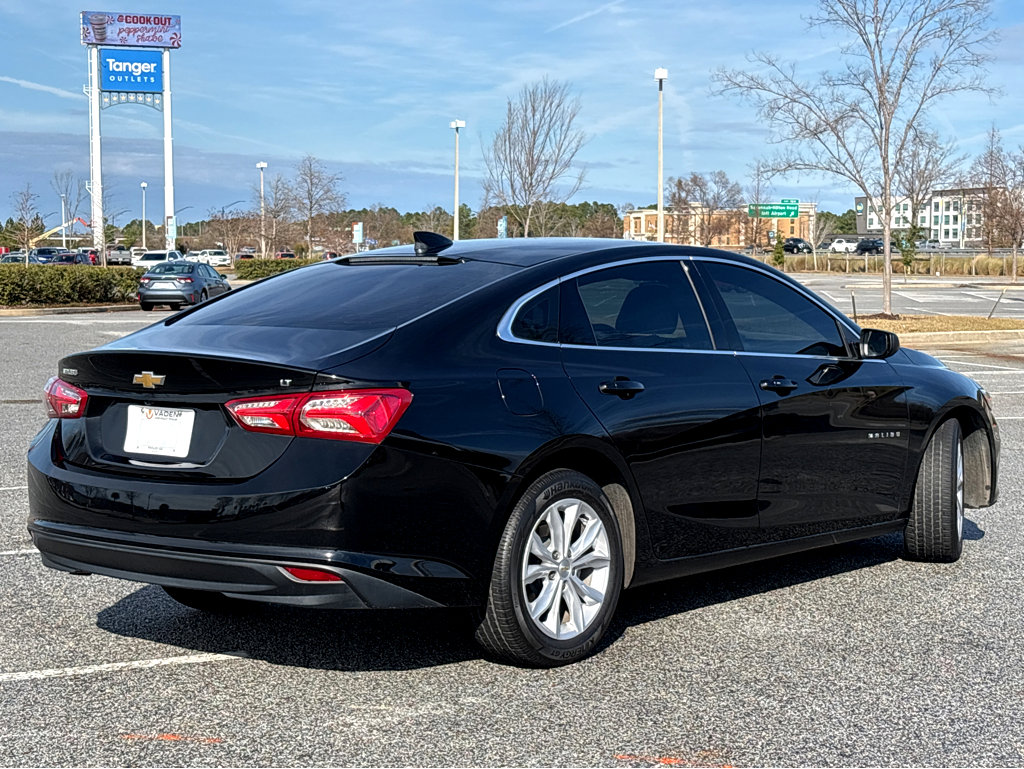 Used 2022 Chevrolet Malibu LT image 27