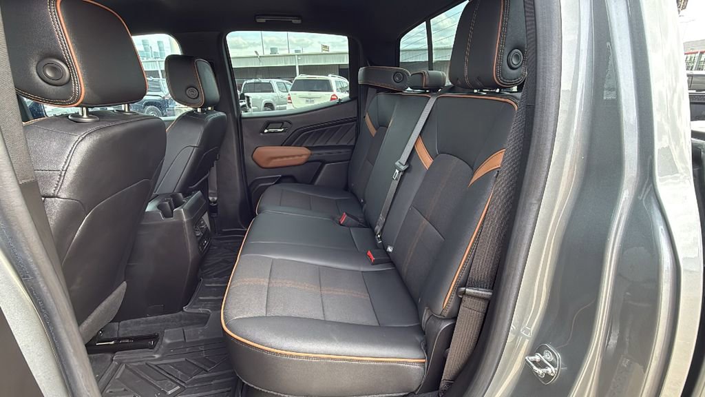 Used 2023 GMC Canyon AT4 w/ Canyon Safety Plus Package AWD/4WD image 15