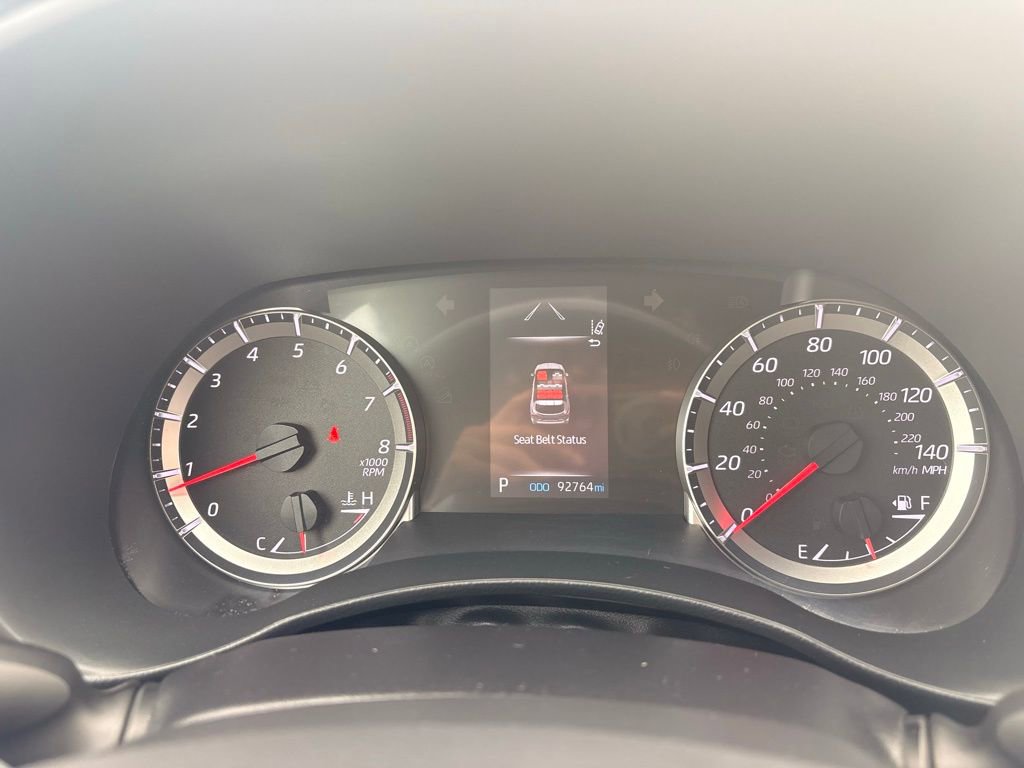 Used 2021 Toyota Highlander LE image 36