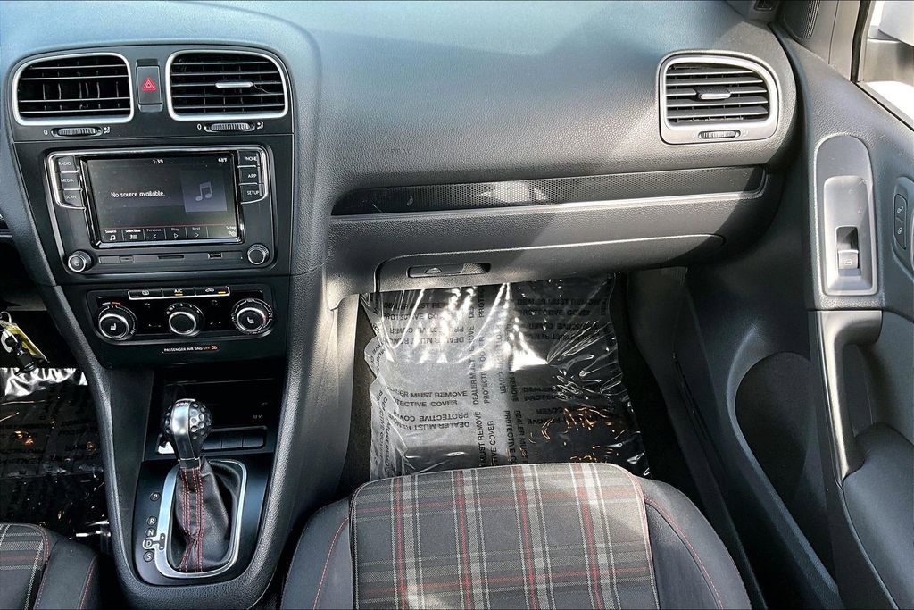 Used 2014 Volkswagen GTI Wolfsburg Edition FWD image 22