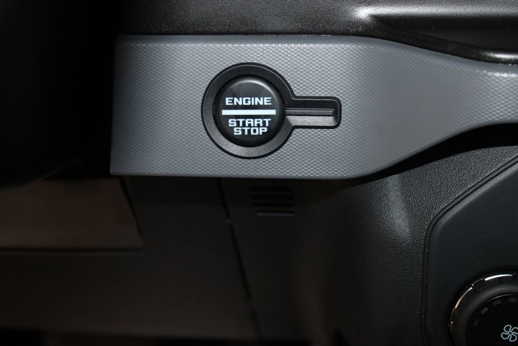 Used 2023 Ford Bronco 4-Door image 38