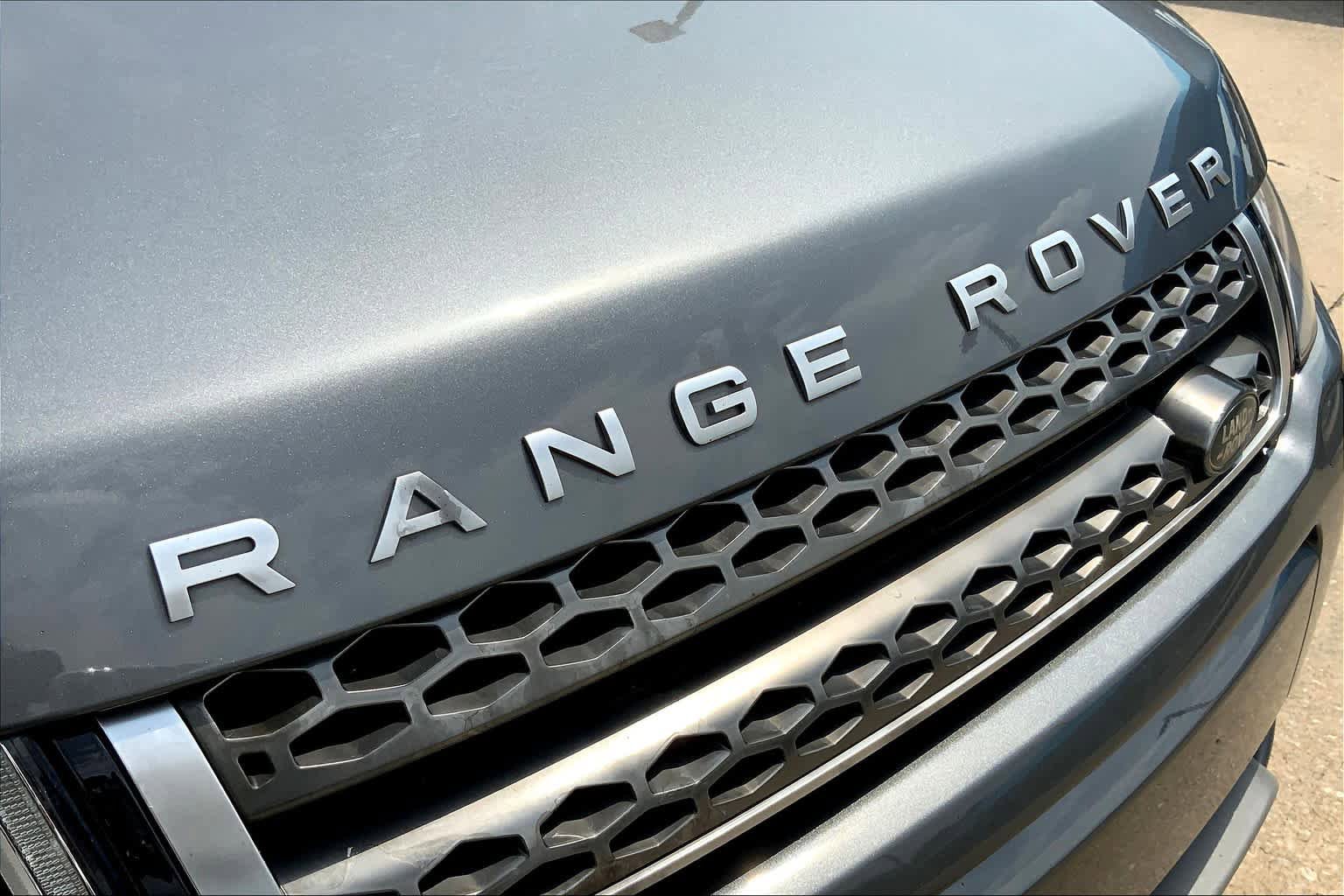 Used 2017 Land Rover Range Rover Evoque HSE AWD/4WD image 29