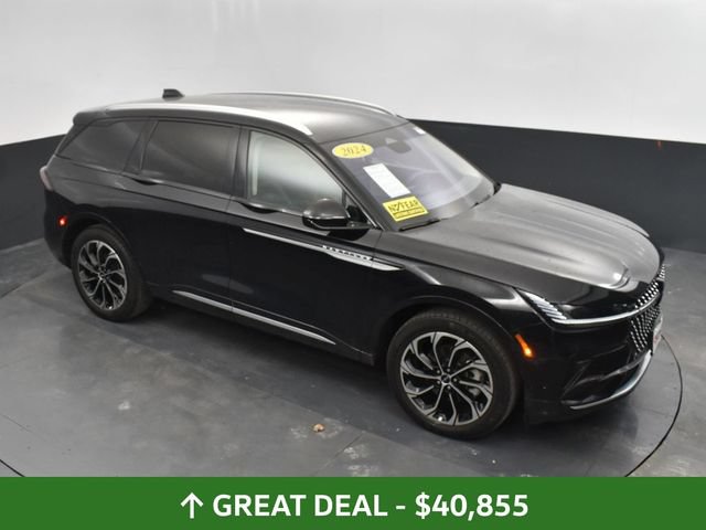Used 2024 Lincoln Nautilus Reserve AWD/4WD image 40