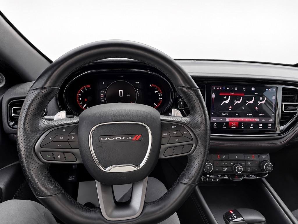 Used 2025 Dodge Durango GT w/ Blacktop Package AWD/4WD image 12