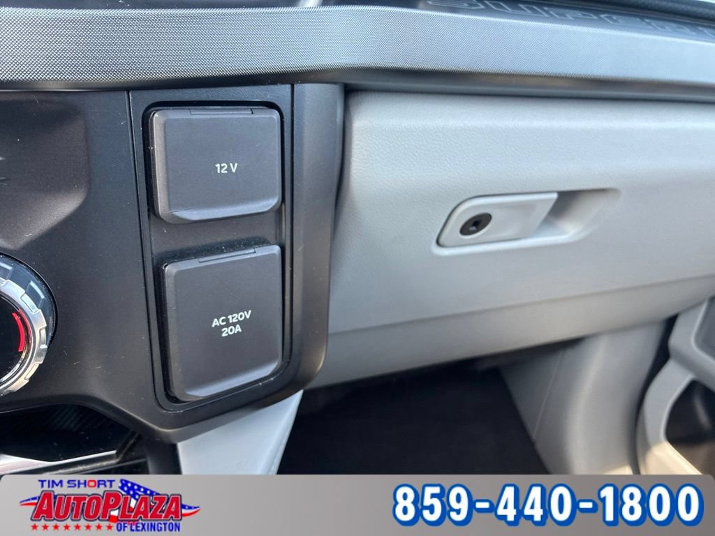 Used 2024 Ford F350 Limited w/ FX4 Off-Road Package AWD/4WD image 40