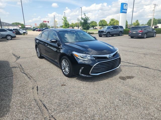 Used 2017 Toyota Avalon Limited w/ Carpet Mat Package FWD image 3