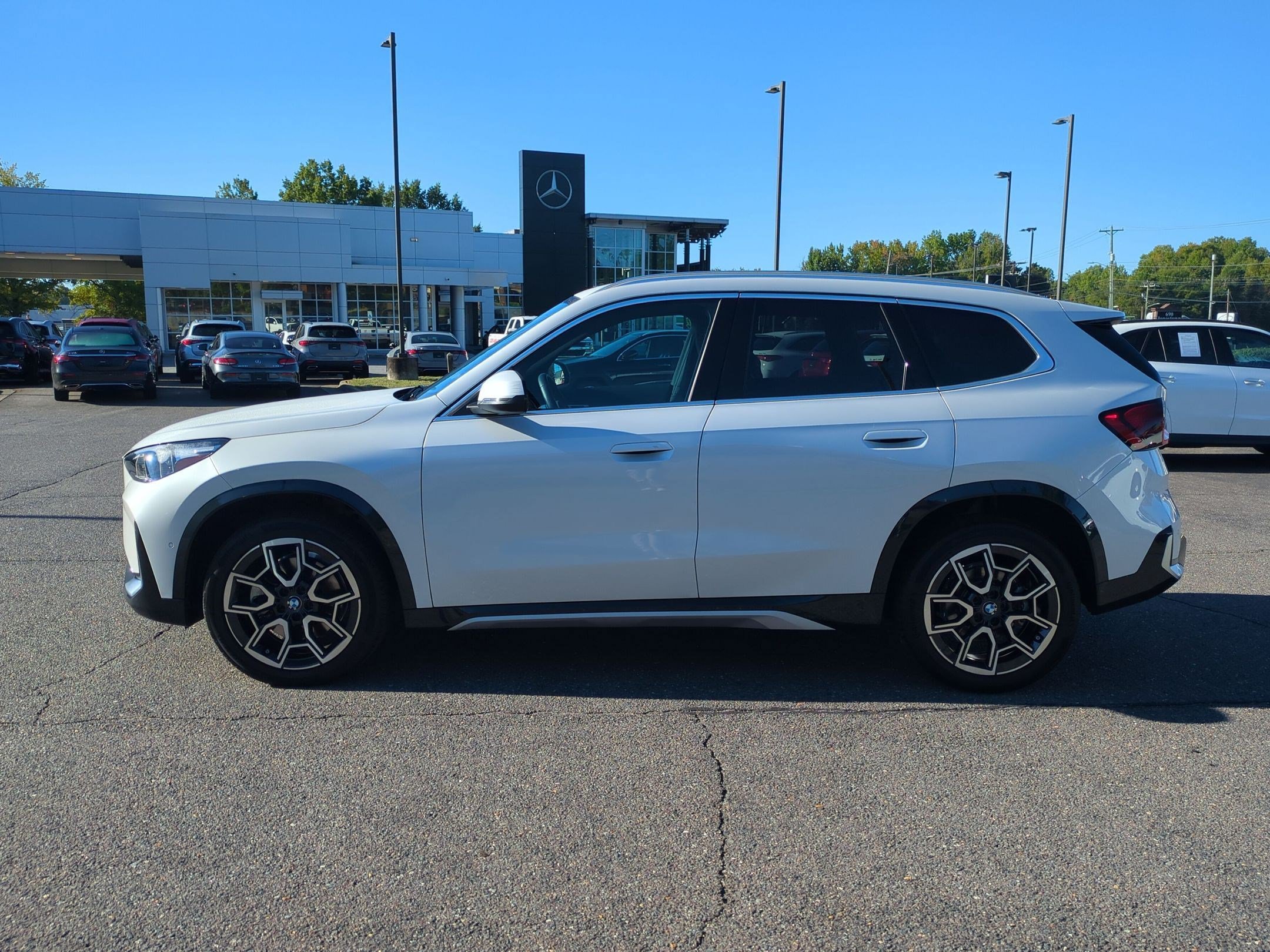 Used 2026 BMW X1 xDrive28i AWD/4WD image 6