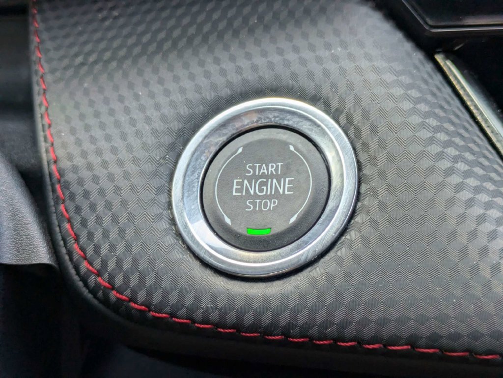 Used 2026 Chevrolet Equinox RS w/ Convenience Package III FWD image 30
