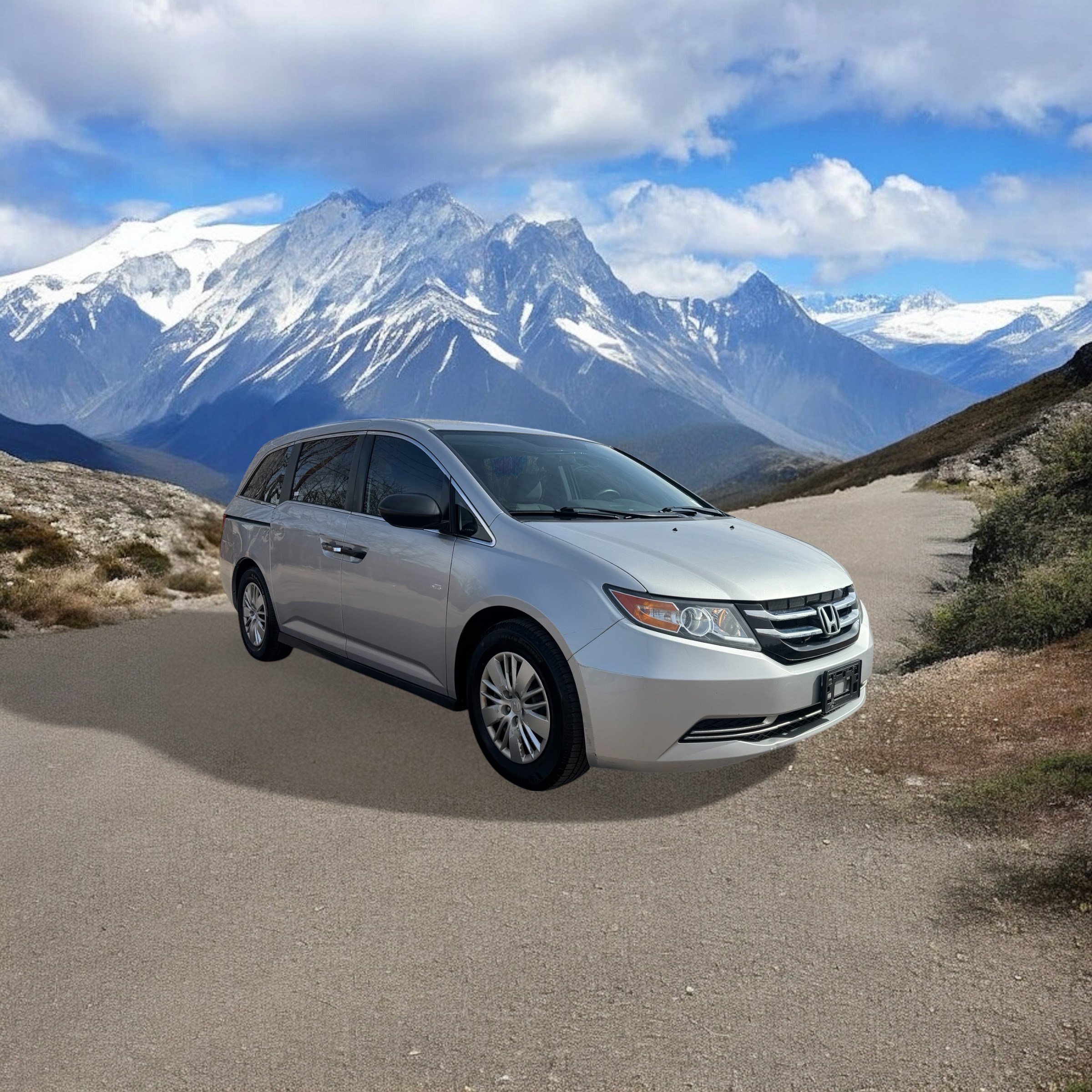 Used 2015 Honda Odyssey LX image 7