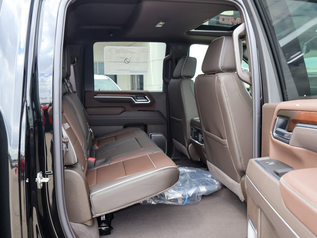 New 2026 GMC Sierra 2500 Denali w/ Denali Reserve Package AWD/4WD image 36