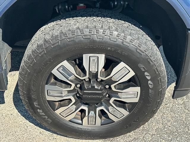 Used 2024 GMC Sierra 2500 Denali w/ Technology Package AWD/4WD image 35