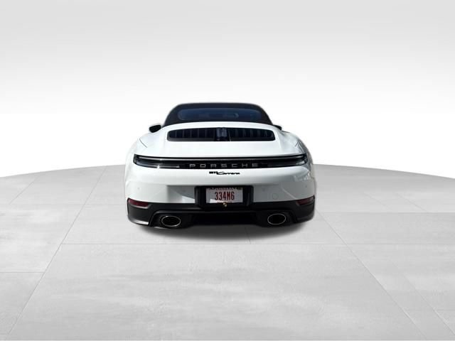 Used 2025 Porsche 911 Carrera RWD image 6