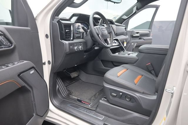 New 2026 GMC Sierra 2500 AT4 w/ AT4 Premium Plus Package AWD/4WD image 9