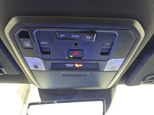 Used 2024 Toyota Tacoma TRD Sport image 28