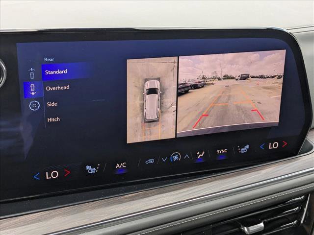 Used 2025 Chevrolet Tahoe LT image 13