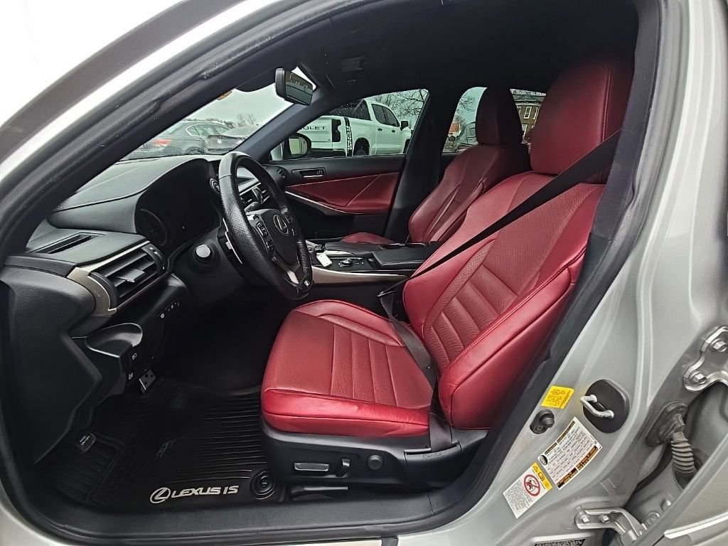 Used 2019 Lexus IS 300 F Sport w/ F Sport Package image 14