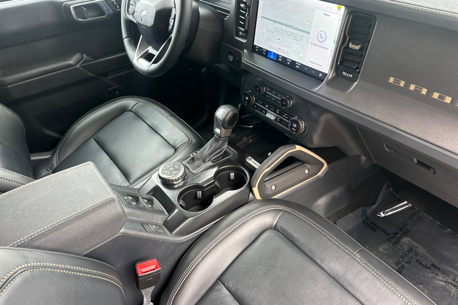 New 2025 Ford Bronco Badlands image 16