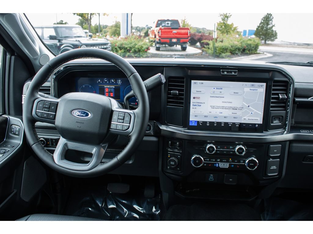 New 2026 Ford F350 Lariat image 30